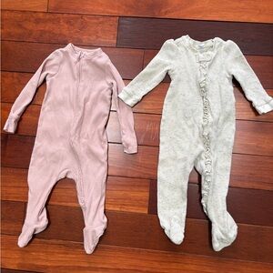 Kids One-Piece Footed Sleepers - Pink and Light Cream size 6-9 months